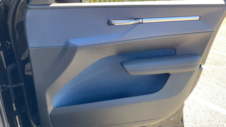 Volvo EX30 200kW SM Extended Range Ultra 69kWh 5dr Auto Electric Estate